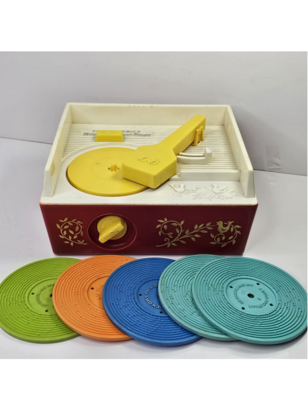 Vintage 1971 Fisher Price Music Box Record Player Model 995, Runs Slow. READ
